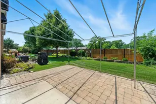 2550 W 112th St, Chicago, IL 60655 - Photo 5