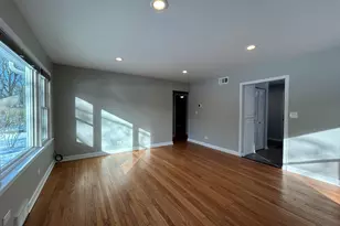 807 Elm Ave, Geneva, IL 60134 - Photo 3