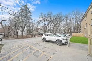8050 Niles Ave, Skokie, IL 60077 - Photo 21