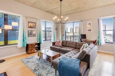 1122 W Catalpa Avenue #703, Chicago, IL 60640 - Photo 3