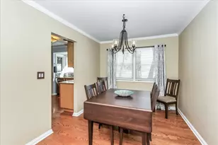 1109 Carriage Ln, Schaumburg, IL 60193 - Photo 5