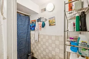 1012 N Ridgeway Ave, Chicago, IL 60651 - Photo 25