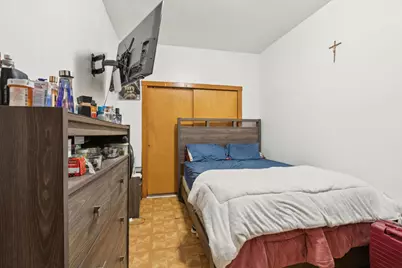 1012 N Ridgeway Avenue, Chicago, IL 60651 - Photo 9