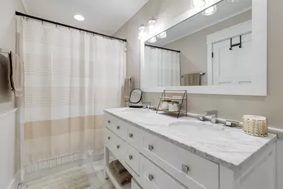 219 W Main Street, Saint Charles, IL 60174 - Photo 15