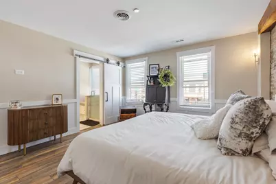 219 W Main Street, Saint Charles, IL 60174 - Photo 11