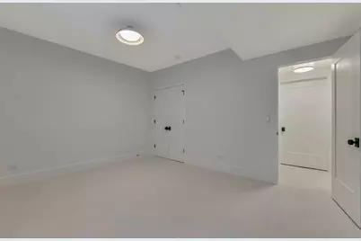 146 Sterling Lane, Wilmette, IL 60091 - Photo 25