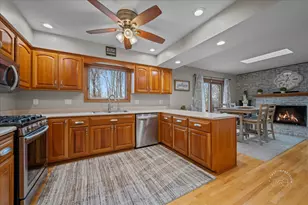 2S924 Shagbark Dr, Batavia, IL 60510 - Photo 11