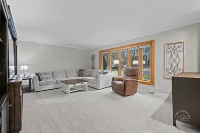 2S924 Shagbark Drive, Batavia, IL 60510 - Photo 7