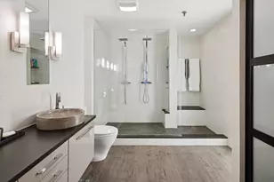 680 N Lake Shore Dr, Chicago, IL 60611 - Photo 15