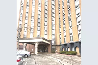 1 One Renaissance Place #320, Palatine, IL 60067 - Photo 1