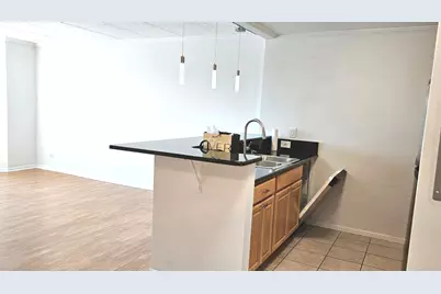 1 One Renaissance Place #320, Palatine, IL 60067 - Photo 7