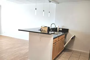 1 One Renaissance Pl, Palatine, IL 60067 - Photo 7