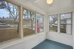 143 E Division St, Villa Park, IL 60181 - Photo 3