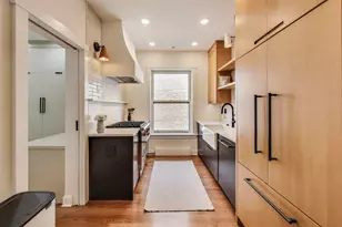 2918 N Pine Grove Ave, Chicago, IL 60657 - Photo 13