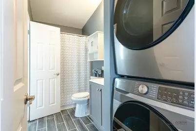 [Address not provided], Elgin, IL 60120 - Photo 27