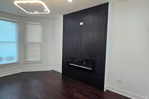 7832 S Evans Ave, Chicago, IL 60619 - Photo 3