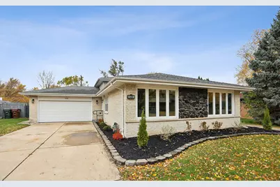 528 E 191st Place, Glenwood, IL 60425 - Photo 1