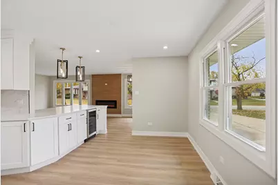 528 E 191st Place, Glenwood, IL 60425 - Photo 7