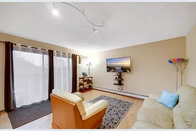 4 Echo Court #9, Vernon Hills, IL 60061 - Photo 3