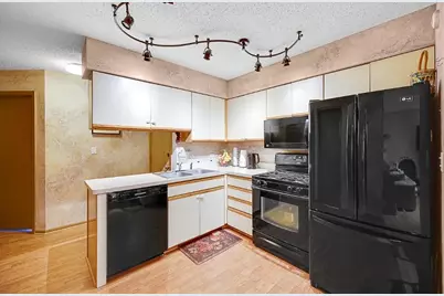 4 Echo Court #9, Vernon Hills, IL 60061 - Photo 7