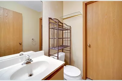 4 Echo Court #9, Vernon Hills, IL 60061 - Photo 9