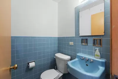 5408 Harvard Terrace, Skokie, IL 60077 - Photo 13