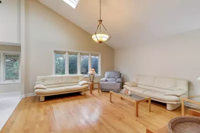 211 Briarwood Pass, Oak Brook, IL 60523 - Photo 15