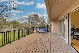 211 Briarwood Pass, Oak Brook, IL 60523 - Photo 33