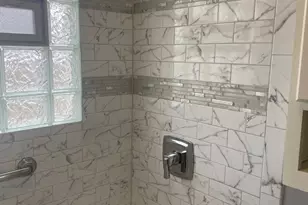 16508 Brockton Ln, Oak Forest, IL 60452 - Photo 9