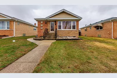 1124 Linden Avenue, Bellwood, IL 60104 - Photo 1