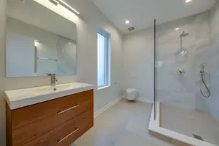 [Address not provided], Chicago, IL 60618 - Photo 9