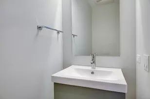 [Address not provided], Chicago, IL 60618 - Photo 13