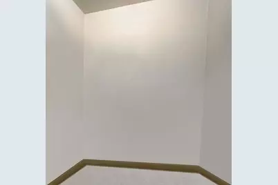 2326 S Sacramento Avenue, Chicago, IL 60623 - Photo 9