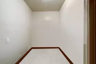 2326 S Sacramento Ave, Chicago, IL 60623 - Photo 11