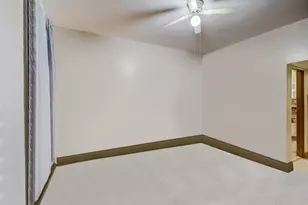 2326 S Sacramento Ave, Chicago, IL 60623 - Photo 5