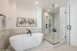 [Address not provided], Willowbrook, IL 60527 - Photo 15