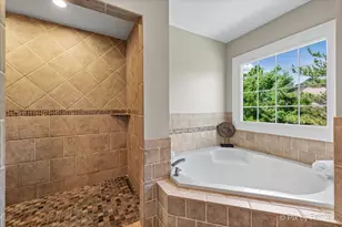 8980 Bardwell Ln, Lakewood, IL 60014 - Photo 17