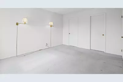 850 Wellington Avenue #311, Elk Grove Village, IL 60007 - Photo 17