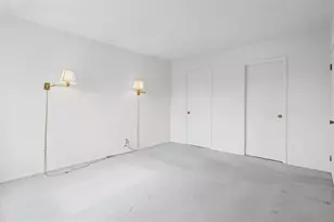 850 Wellington Ave, Elk Grove Village, IL 60007 - Photo 17