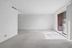 850 Wellington Ave, Elk Grove Village, IL 60007 - Photo 11