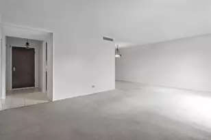 850 Wellington Ave, Elk Grove Village, IL 60007 - Photo 3