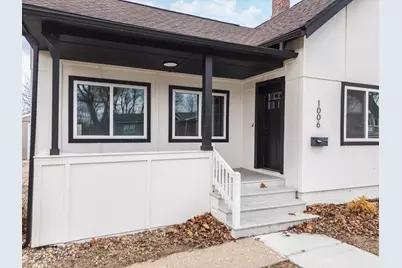 1006 N Morris Avenue, Bloomington, IL 61701 - Photo 3