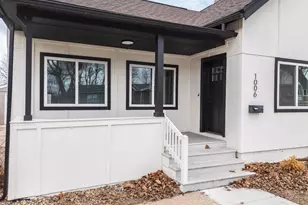 1006 N Morris Ave, Bloomington, IL 61701 - Photo 3