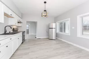 1006 N Morris Ave, Bloomington, IL 61701 - Photo 21