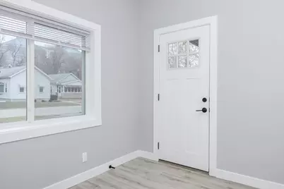 1006 N Morris Avenue, Bloomington, IL 61701 - Photo 13