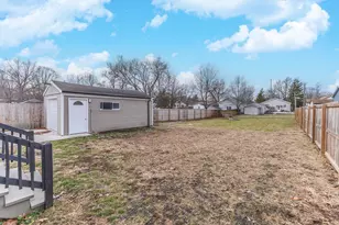 1006 N Morris Ave, Bloomington, IL 61701 - Photo 35