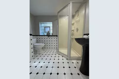 [Address not provided], Lincolnwood, IL 60712 - Photo 5