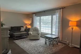 602 N Maple St, Herscher, IL 60941 - Photo 3