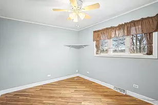 [Address not provided], Burbank, IL 60459 - Photo 7