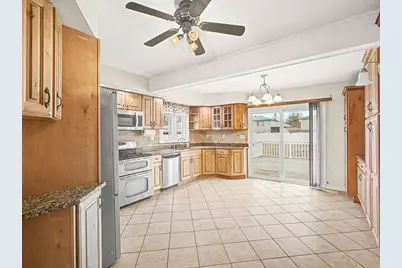 [Address not provided], Burbank, IL 60459 - Photo 5